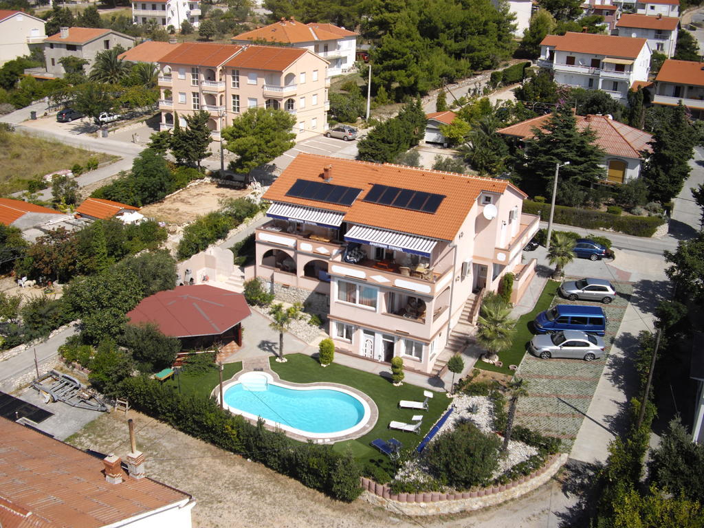 Apartments Stengl Barbat na Rabu Extérieur photo
